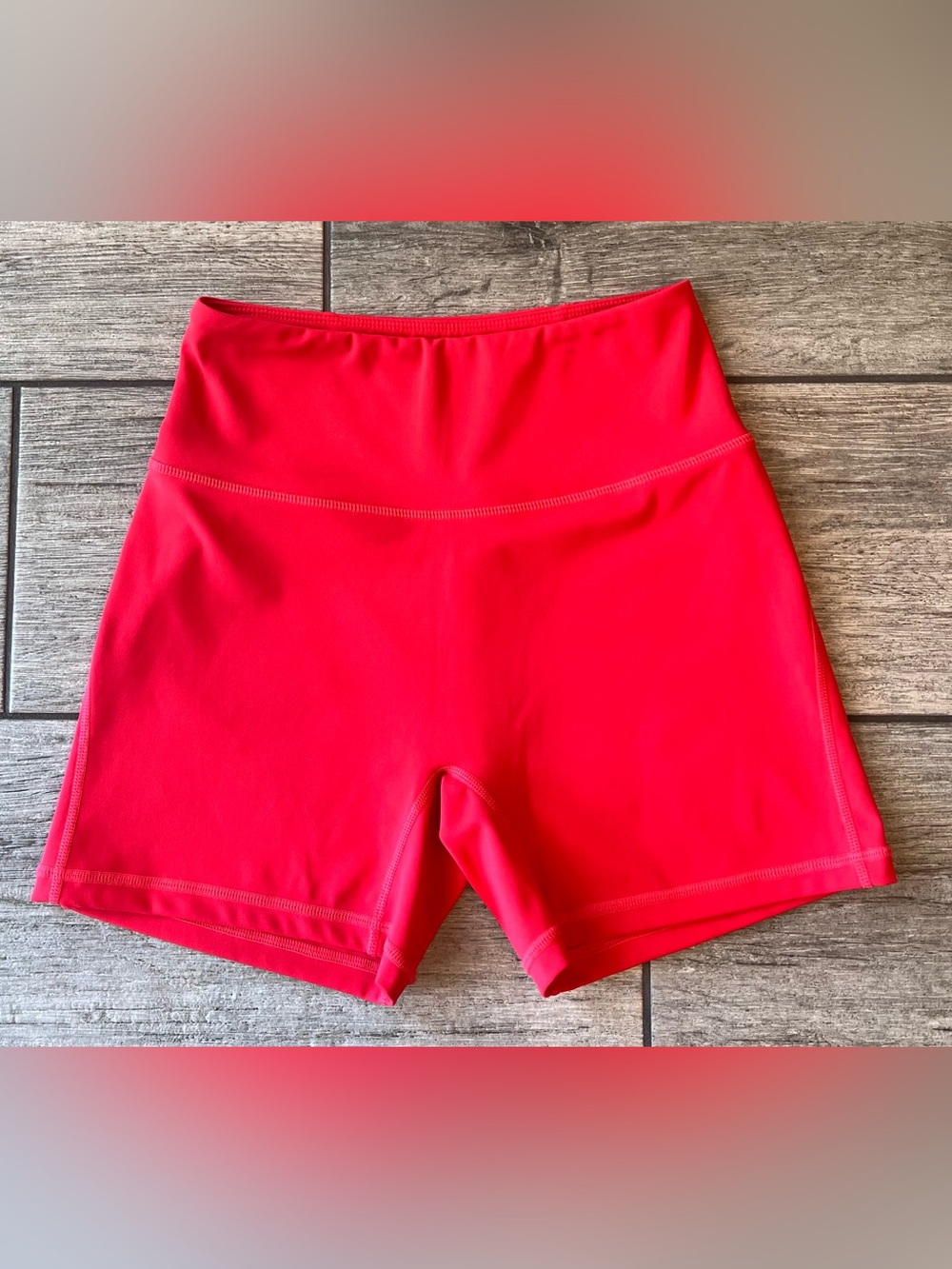 Alphalete Pulse Surge Seamless Shorts 4 Inch Inseam Size Small Red - Picture 2 of 7